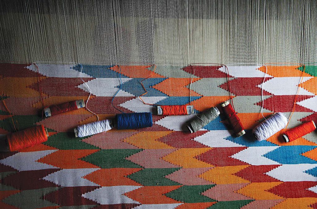 Dhaka_IHKCFugRQX dhaka fabric nepal export